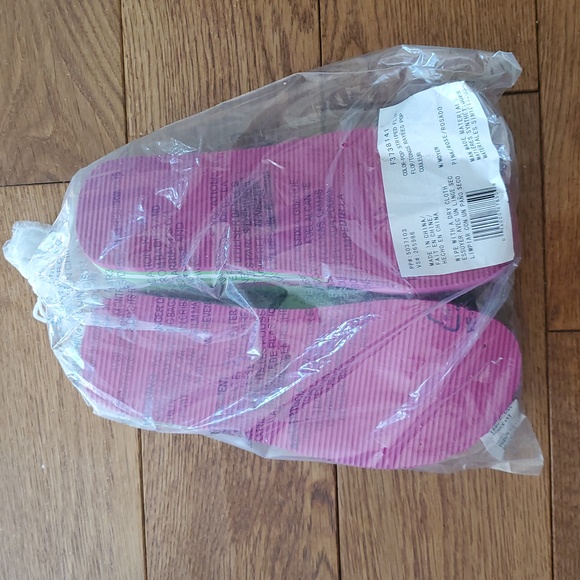 Flip Flops - Picture 7 of 8